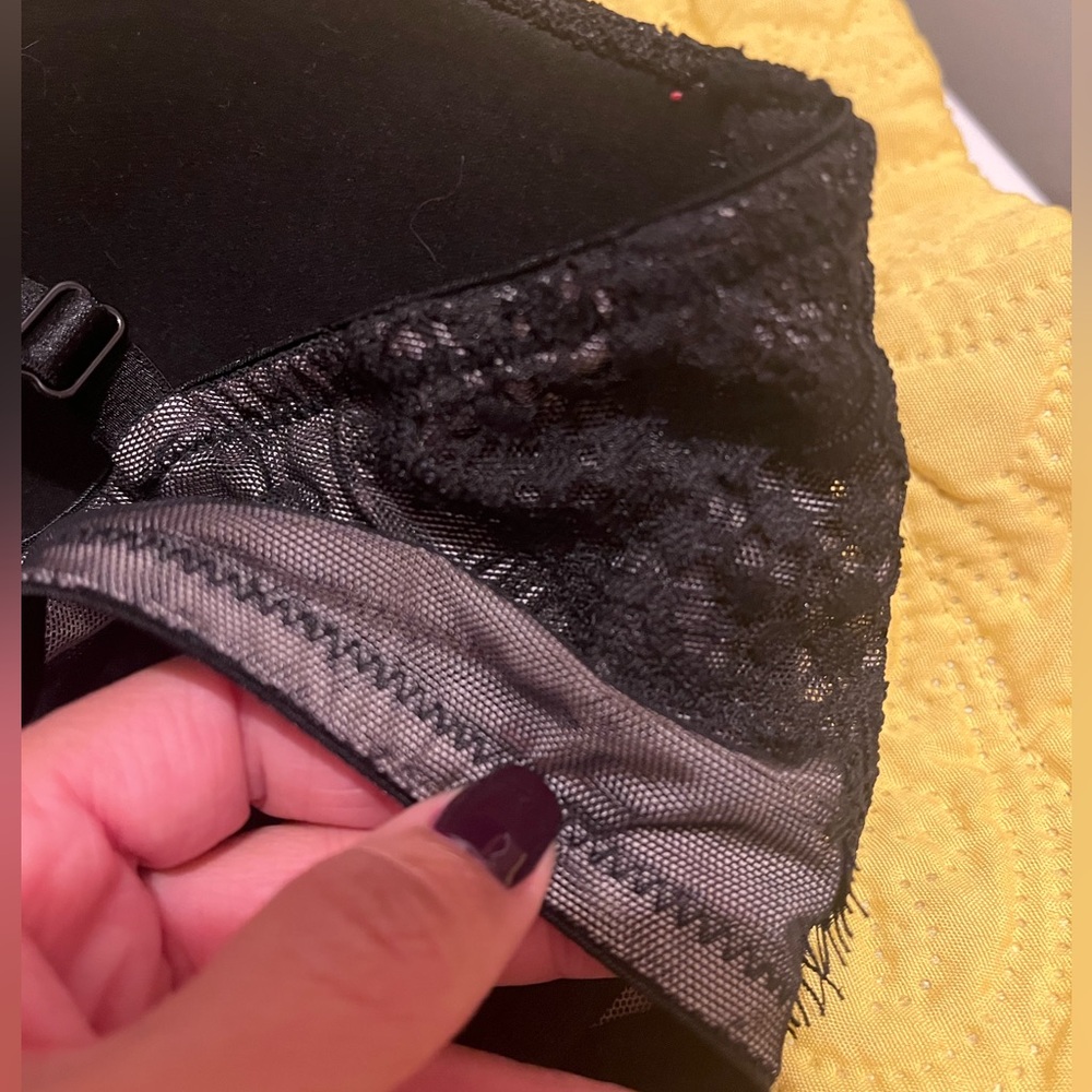 Previously Loved Vs Bra - image 8
